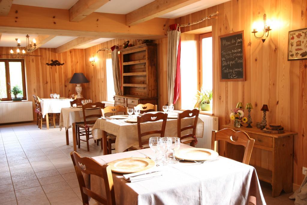 Auberge Du Ruxelier Hotel Cheniménil Eksteriør billede
