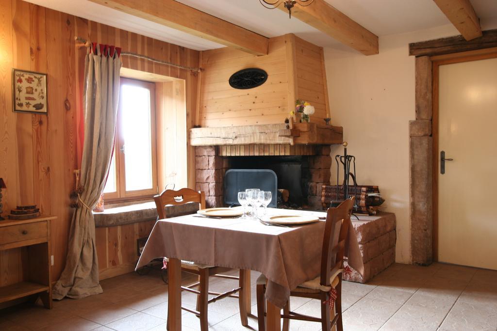 Auberge Du Ruxelier Hotel Cheniménil Eksteriør billede